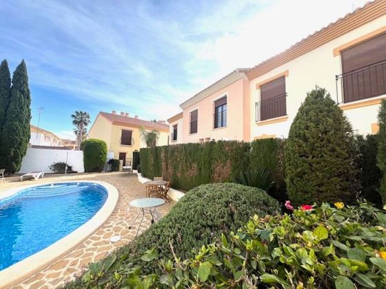 Foto 1 de Venta de casa en travesía Azcárraga de 2 habitaciones con terraza y piscina