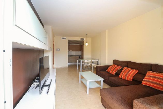 Foto 1 de Pis en venda a calle Vicens Martorell de 2 habitacions amb terrassa i piscina