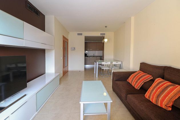 Foto 2 de Pis en venda a calle Vicens Martorell de 2 habitacions amb terrassa i piscina