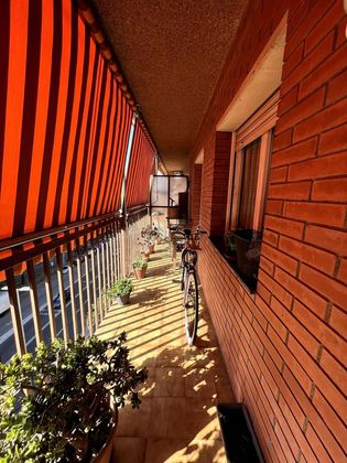 Foto 2 de Piso en venta en Centre - Sabadell de 4 habitaciones con terraza y balcón