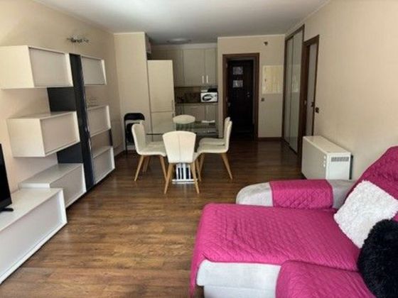 Foto 2 de Piso en alquiler en Canillo de 2 habitaciones con garaje y muebles