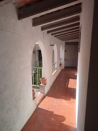 Foto 1 de Casa en venta en calle Serra de 6 habitaciones con terraza