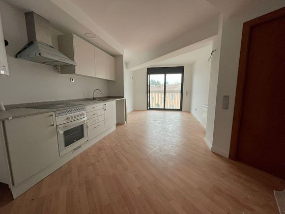 Foto 1 de Venta de piso en calle De L'ancianitat de 2 habitaciones con balcón y calefacción
