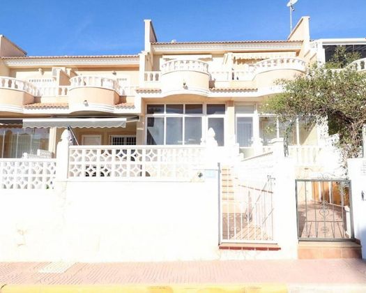 Foto 1 de Casa en venta en Ciudad Quesada de 2 habitaciones con terraza y piscina
