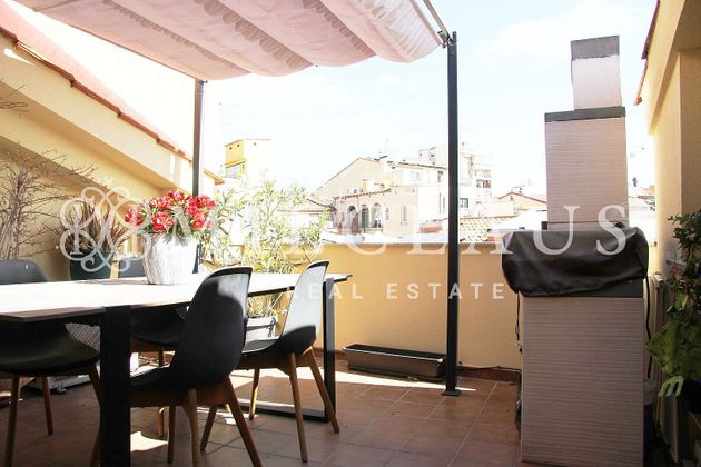 Foto 2 de Dúplex en venda a calle Del Puig Novell de 3 habitacions amb terrassa i balcó