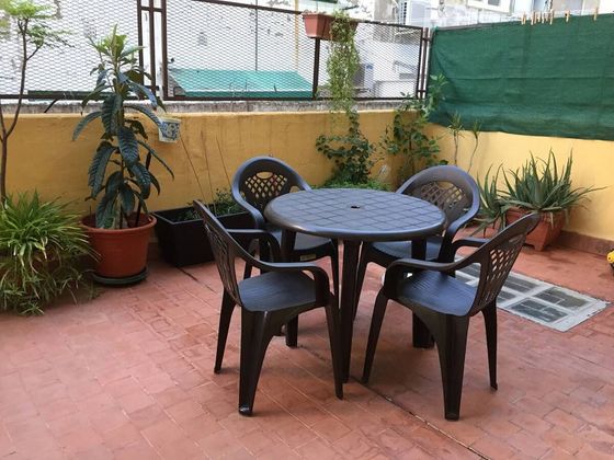 Foto 2 de Piso en venta en Delicias de 3 habitaciones con terraza y aire acondicionado
