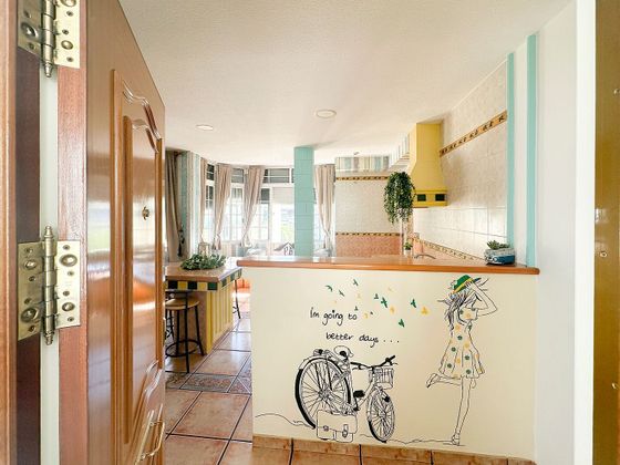 Foto 2 de Pis en venda a Sta. Marina - San Andrés - San Pablo - San Lorenzo de 2 habitacions amb aire acondicionat i calefacció