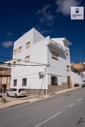 Foto 1 de Venta de chalet en Zújar de 4 habitaciones con terraza y balcón