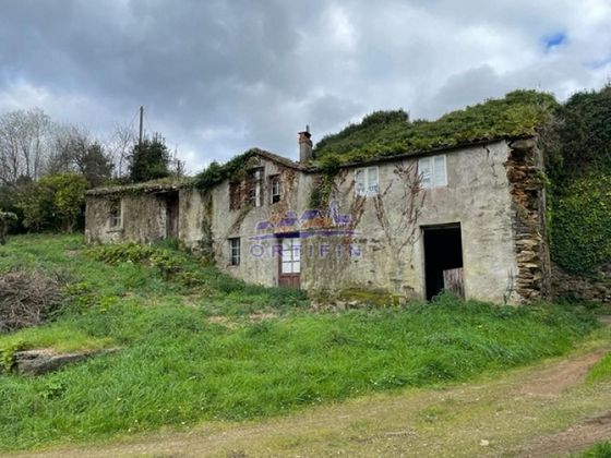 Foto 2 de Casa en venda a Ortigueira amb jardí i calefacció