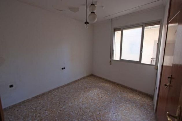 Foto 2 de Venta de piso en Pego de 4 habitaciones con terraza y garaje