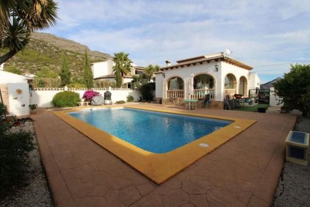 Foto 1 de Casa en venda a Tormos de 3 habitacions amb terrassa i piscina