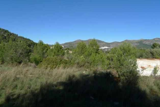 Foto 2 de Venta de terreno en Jalón/Xaló de 14502 m²