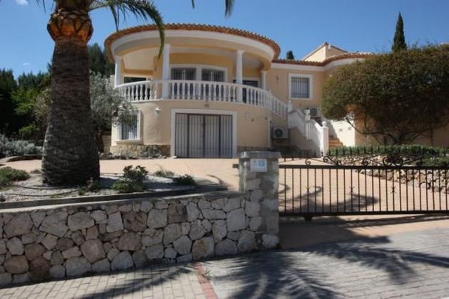 Foto 2 de Venta de casa en Ràfol d´Almúnia (El) de 5 habitaciones con terraza y piscina