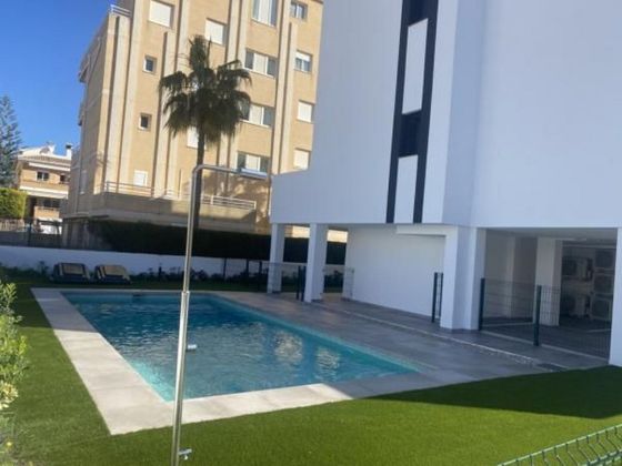 Foto 2 de Piso en venta en Oliva pueblo de 2 habitaciones con terraza y piscina