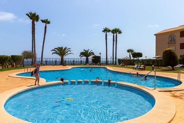 Foto 1 de Dúplex en venda a Dehesa de Campoamor - La Regia - Aguamarina de 2 habitacions amb terrassa i piscina