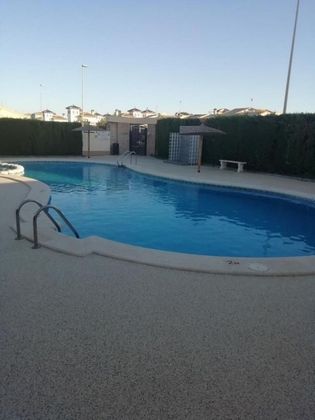 Foto 1 de Pis en venda a Cabo Roig - La Zenia de 2 habitacions amb terrassa i piscina