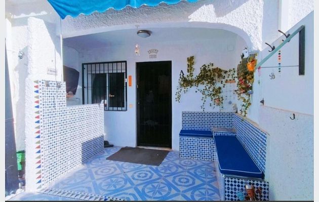 Foto 2 de Casa en venta en La Siesta - El Salado - Torreta de 1 habitación con terraza y piscina