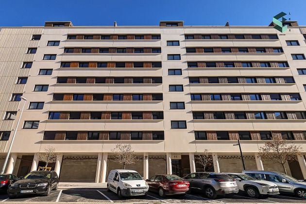 Foto 1 de Alquiler de piso en calle María Lacunza de 3 habitaciones con terraza y garaje