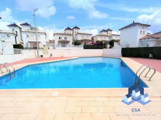 Foto 1 de Piso en venta en Perín de 4 habitaciones con terraza y piscina