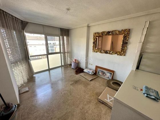 Foto 2 de Venta de piso en Valdeastillas - Fuentezuelas de 1 habitación con piscina y garaje