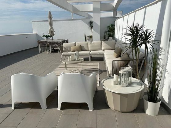 Foto 1 de Àtic en venda a calle Luxemburgo de 3 habitacions amb terrassa i piscina