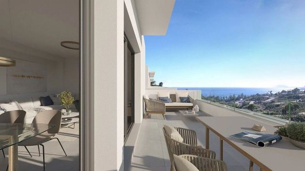 Foto 2 de Casa en venta en Chullera de 3 habitaciones con terraza y piscina