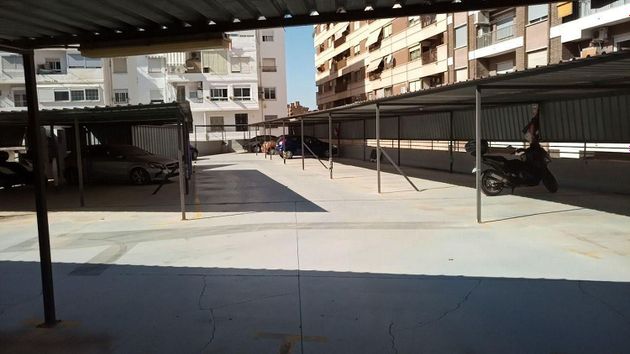 Foto 2 de Garatge en lloguer a calle De L'esperantista Hernández Lahuerta de 12 m²