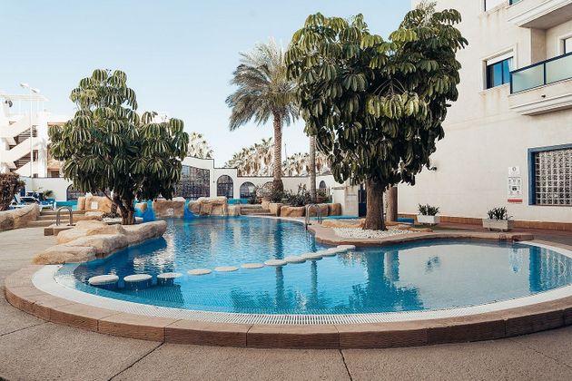Foto 1 de Pis en venda a calle Cielo de 2 habitacions amb terrassa i piscina