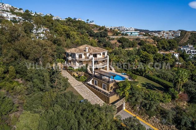 Foto 2 de Casa en venta en Los Monteros - Bahía de Marbella de 7 habitaciones con terraza y piscina