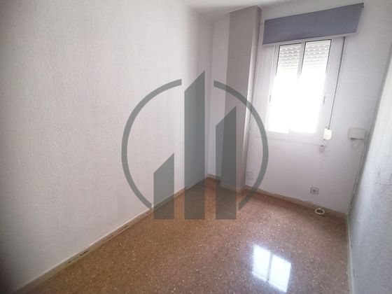 Foto 2 de Pis en venda a Can Serra de 4 habitacions amb garatge i balcó