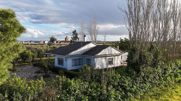 Foto 1 de Casa rural en venda a Mengabril de 3 habitacions amb terrassa i piscina