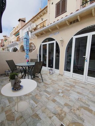 Foto 1 de Casa adossada en venda a calle Pablo Picasso de 1 habitació amb terrassa i piscina