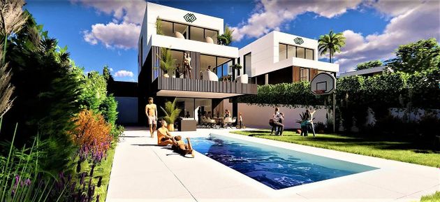 Foto 1 de Xalet en lloguer a Nueva Santa Barbara - Cruz de Gracia de 4 habitacions amb terrassa i piscina