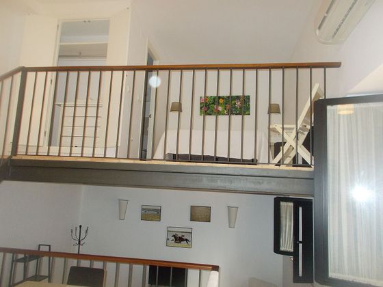 Foto 2 de Dúplex en venda a calle Fariñas de 1 habitació amb aire acondicionat i calefacció