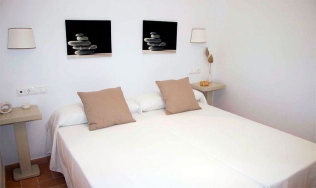 Foto 2 de Pis en venda a calle Fariñas de 1 habitació amb aire acondicionat i calefacció