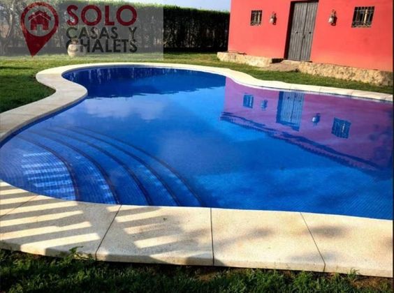 Foto 1 de Casa adossada en lloguer a Villarrubia de 5 habitacions amb piscina i balcó