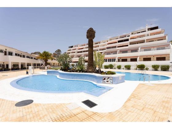 Foto 1 de Venta de dúplex en Los Cristianos - Playa de las Américas de 4 habitaciones con terraza y piscina