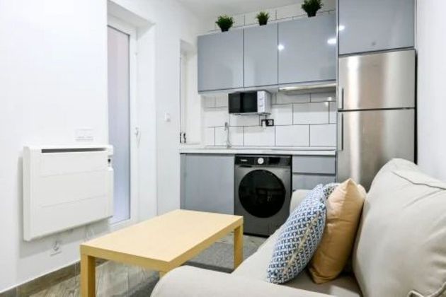 Foto 2 de Venta de piso en Zofio de 3 habitaciones y 100 m²