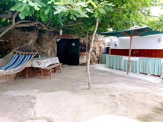 Foto 2 de Casa rural en venta en Cala Blanca de 1 habitación con terraza y piscina