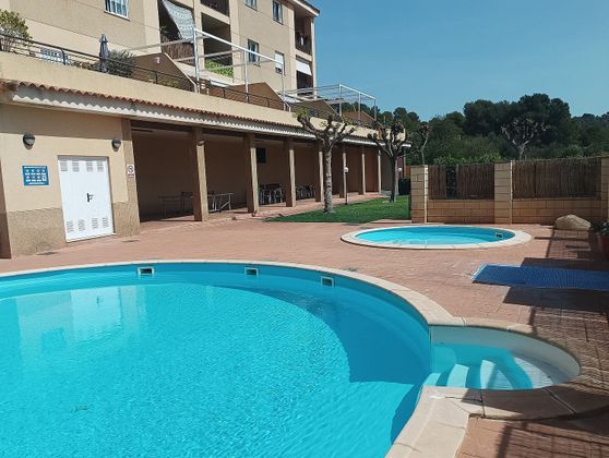 Foto 2 de Pis en venda a carretera Fuente del Oro de 3 habitacions amb terrassa i piscina