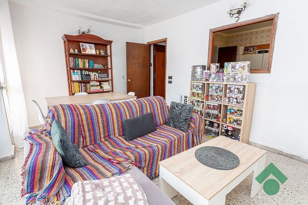 Foto 1 de Piso en venta en La Granja-La Colina-Los Pastores de 2 habitaciones con balcón