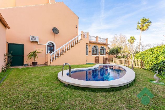 Foto 1 de Venta de casa en San García de 4 habitaciones con terraza y piscina