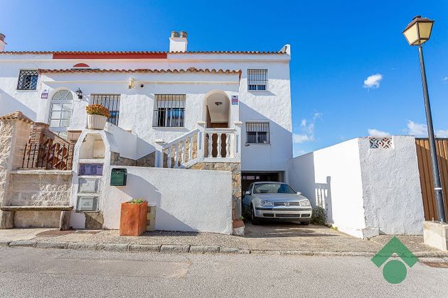 Foto 2 de Casa en venda a San García de 4 habitacions amb terrassa i garatge