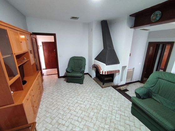 Foto 2 de Pis en venda a Centro - Cáceres de 2 habitacions amb terrassa i ascensor