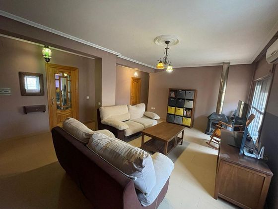 Foto 1 de Casa en venda a Sierra de Fuentes de 8 habitacions amb terrassa i aire acondicionat