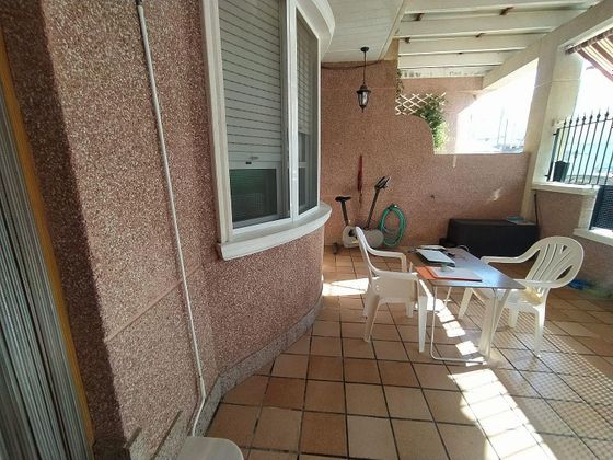 Foto 2 de Casa en venda a Las Bayas de 3 habitacions amb terrassa i aire acondicionat