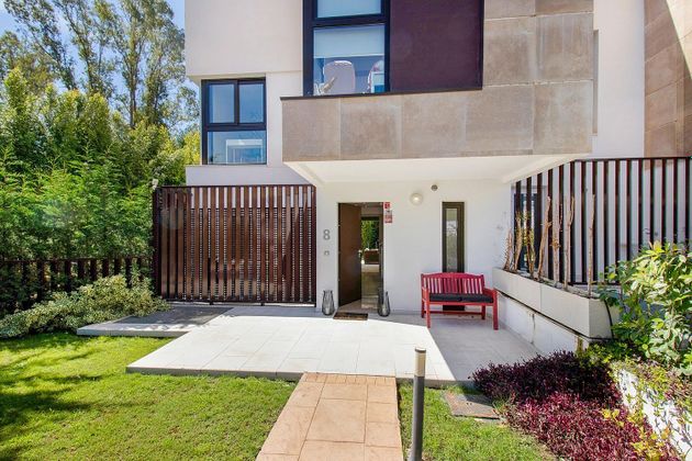 Foto 2 de Casa adossada en venda a Los Naranjos - Las Brisas de 3 habitacions amb terrassa i piscina