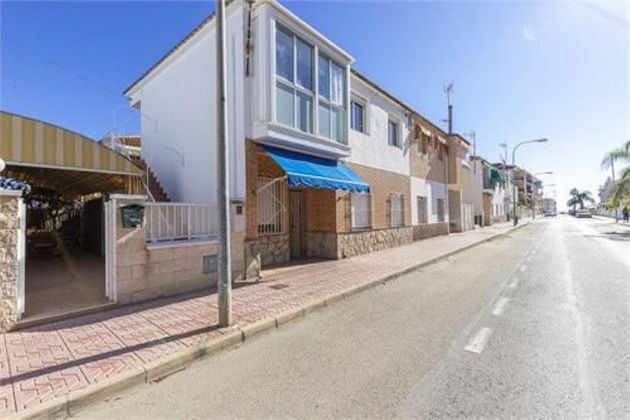 Foto 1 de Dúplex en venta en calle Ávila de 2 habitaciones con terraza y jardín
