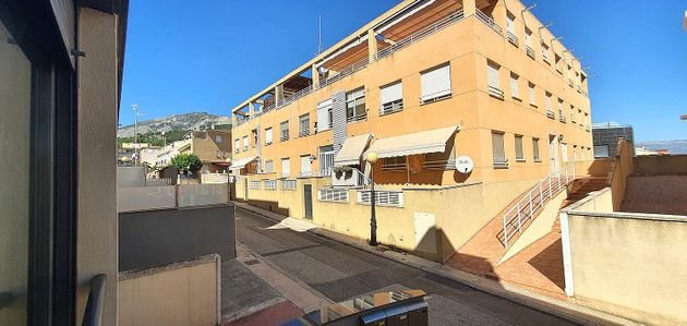 Foto 2 de Casa en venta en calle Federico García Lorca de 3 habitaciones con terraza y garaje