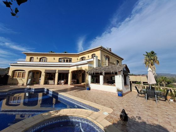 Foto 1 de Venta de chalet en Benicolet de 8 habitaciones con terraza y piscina